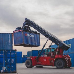 crane-shipping-container-logistics-6345298 crane, shipping container, logistics-6345298.jpg